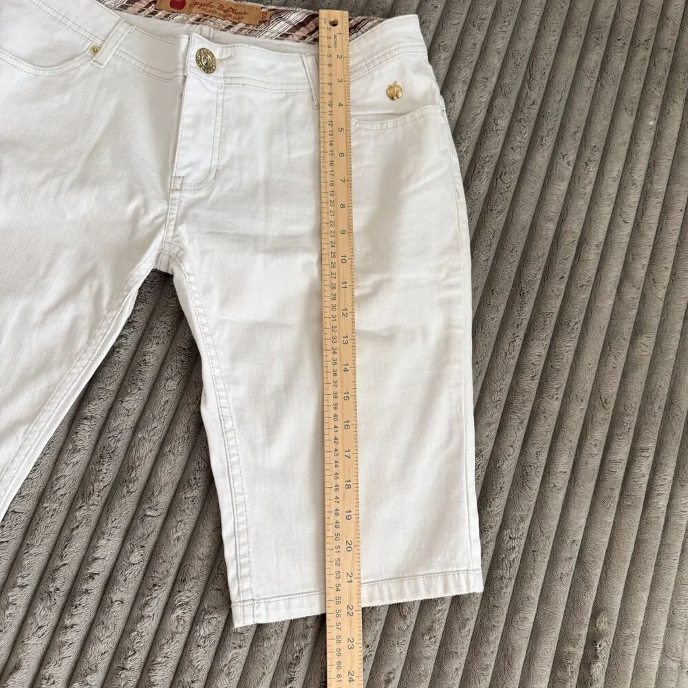 Apple Bottoms Vintage True Y2K White Bermuda Shorts Women’s 11/12 Low Rise